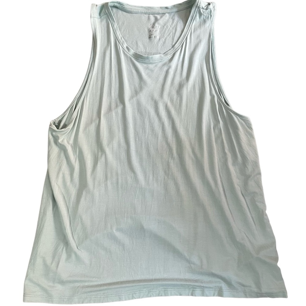 Swing tank
